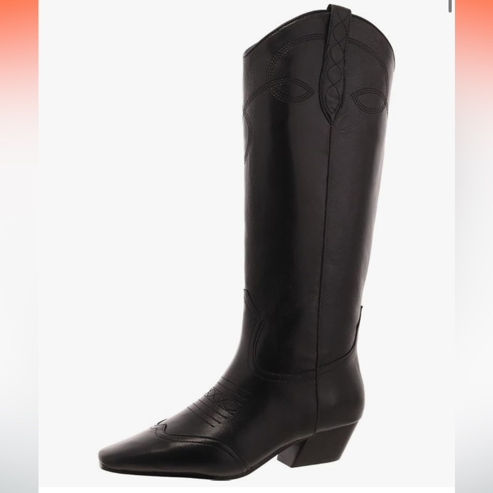 NWOT STEVE MADDEN COWBOY BOOTS